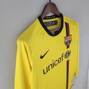 08-09 Barcelona away long sleeve 1
