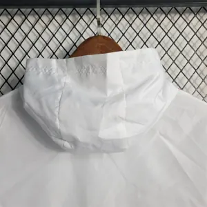 Manchester United Windbreaker white - 9 4
