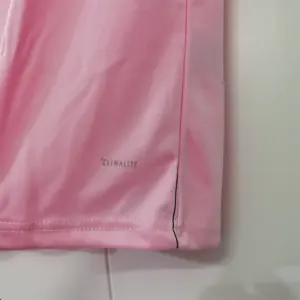 19-20 Leicester City away pink 4
