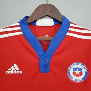 2021 Chile home 17