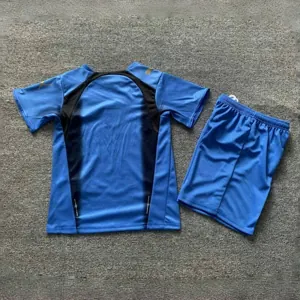 2006 Italy Home Retro Kid Kits Vintage Youth Apparels AAAAJersey Supplier Yupoo 1