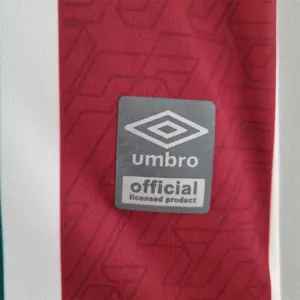 22-23 Fluminense home 5