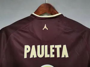 06-07 PSG away red 7