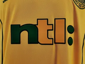01-02 Celtic away 1