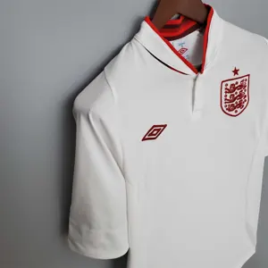 2012 England home1684421307000 6