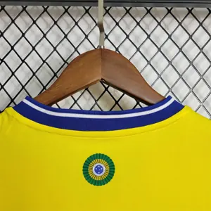 22-23 Cruzeiro women third away 6