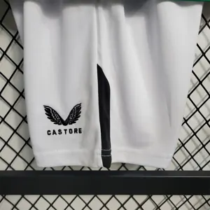 23-24 kids Newcastle away size 16-28 8