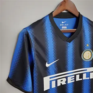 10-11 Inter Milan home 8