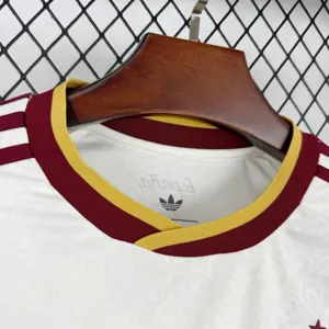 World Cup 2026 Spain Mens Away Kit Football Long Sleeve T-Shirt AAAAJersey Supply Yupoo 5 1