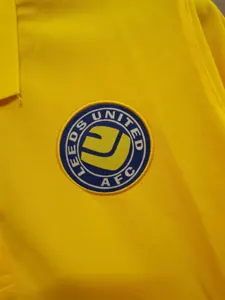 78 Leeds United away yellow 4
