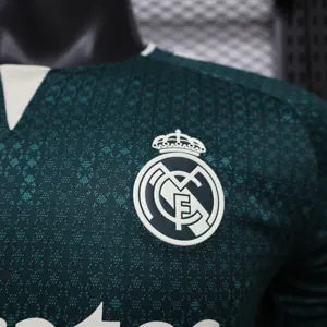 26-27 Real Madrid Away Kit Player Version Football Long Sleeve Shirt AAAAJersey Supply Yupoo 9 8