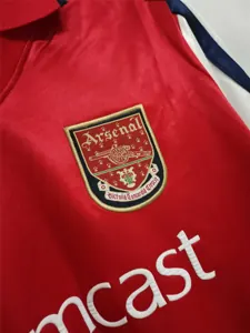 00-01 Arsenal home red 7