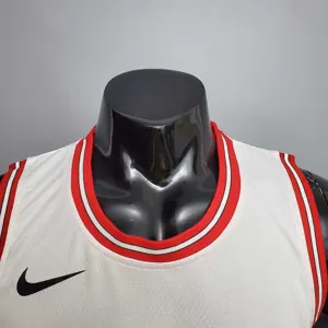 Jordan #23 Chicago Bulls white 7