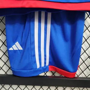23-24 University of Chile home kids kit 8