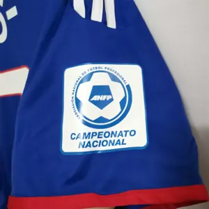 2011 University of Chile home 13