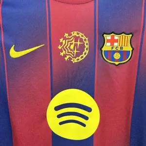 25-26 Barcelona x Dellafuente Home Kit Football T-Shirt AAAAJersey Supply Yupoo 3
