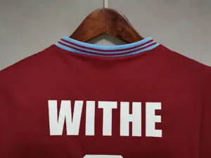 81-82 Alaves home 4