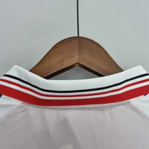 1996 University of Chile away 6