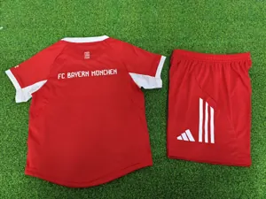 25-26 Bayern Munich Home Player Version Kid Kits Youth Apparels Soccer AAAAJersey Supplier Yupo 1