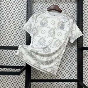 25-26 Real Madrid LV Special Edition Football Shirt AAAAJersey Supply Yupoo