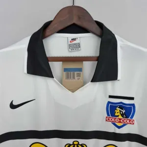96-97 Colo-Colo home 4