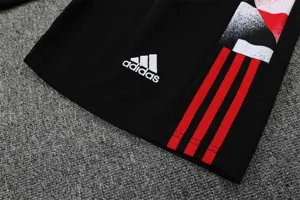 22-23 Manchester United training suit short sleeve kit red black and white color matching 19