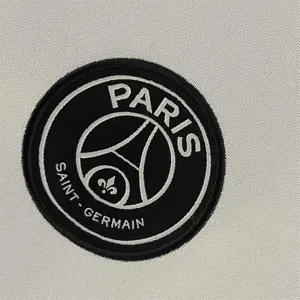 22-23 PSG away1684405160000 11