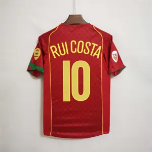 2004 Portugal home red 4