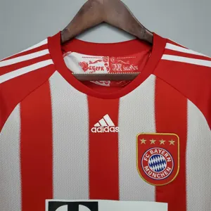 10-11 Bayern Munich home 10