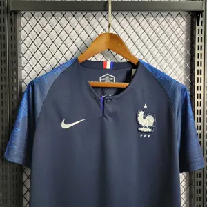 2018 France home 4