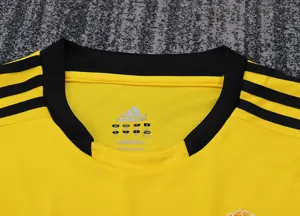 11-12 Real Madrid Retro Goalkeeper Kid Kits Youth Apparels AAAAJersey Supplier Yupoo 3