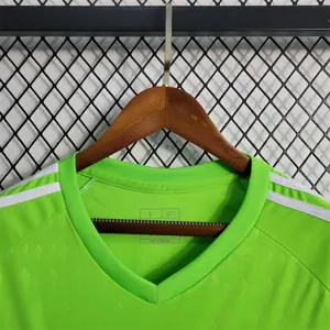 23-24 Manchester United goalkeeper green size S-XXL Soccer Jersey 7