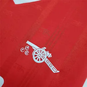 88-90 Arsenal home 6