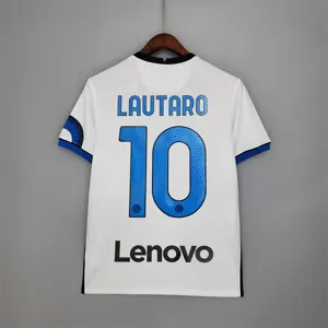 21-22 Inter Milan away 17