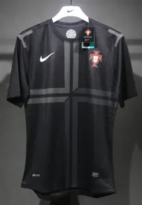 2013 Portugal Away Retro Kit Vintage Player Version Sino Shirt AAAAJersey Dropship Yupoo 3
