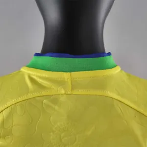 2022 Brazil home kids kit 4