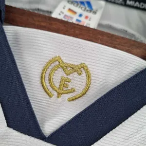 99-00 Real Madrid home 5
