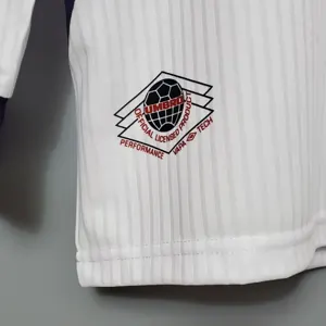 1998 England home long sleeve 11