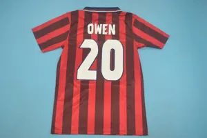 1998 England away red 1