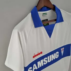 93 La Católica home 1
