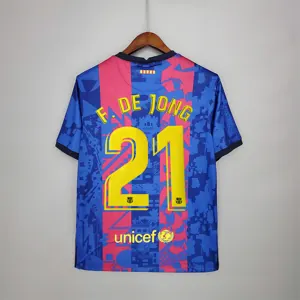 21-22 Barcelona third away 6