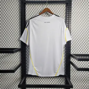 09-10 Real Madrid home 11