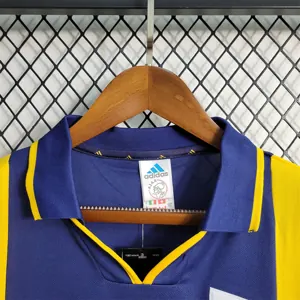 00-01 Ajax away 6