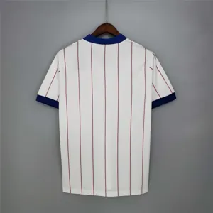 82-83 Rangers away 3