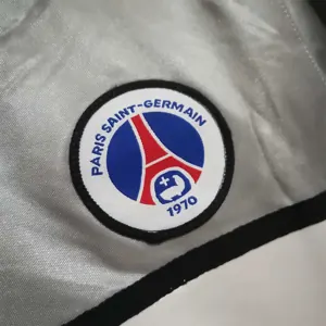 2000 PSG away grey 5
