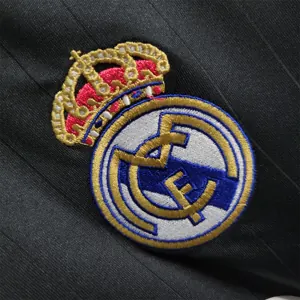 06-07 Real Madrid third away 4