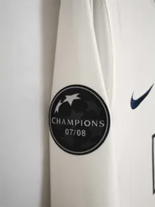 08-09 Manchester United away white UCL final long sleeve 4