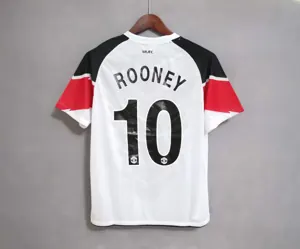 10-11 Manchester United in the Champions League version away 2