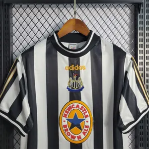 97-99 Newcastle home 10