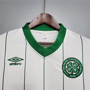 84-86 Celtic away1684417126000 3